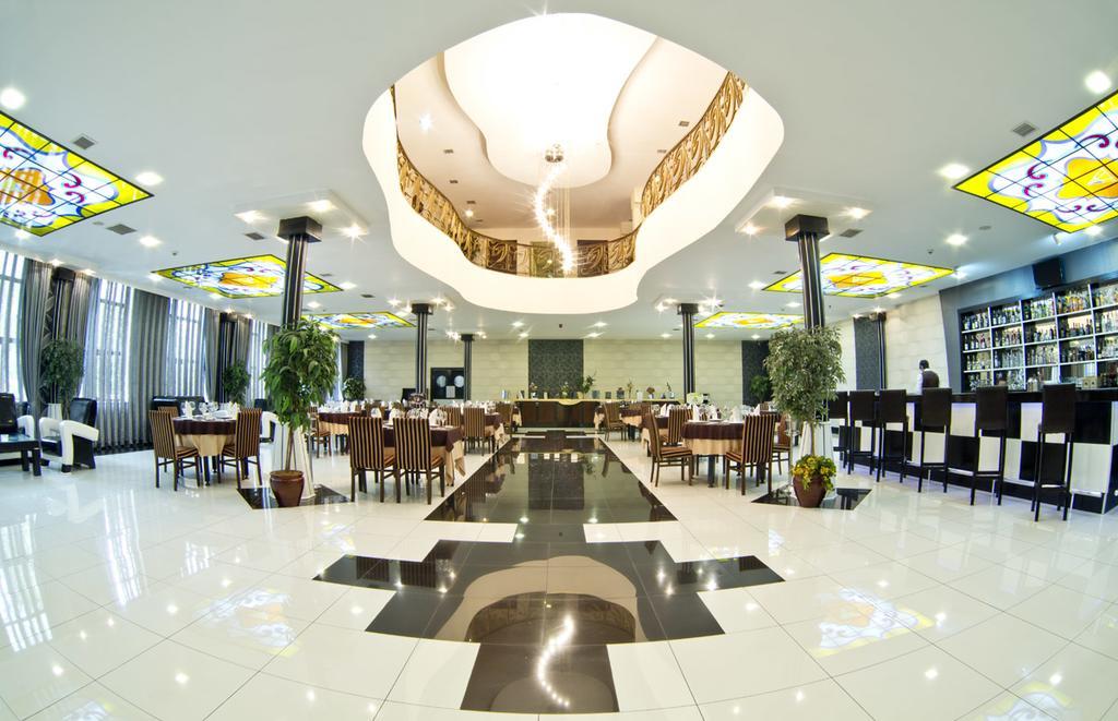 Ambassador Hotel Baku Exterior foto